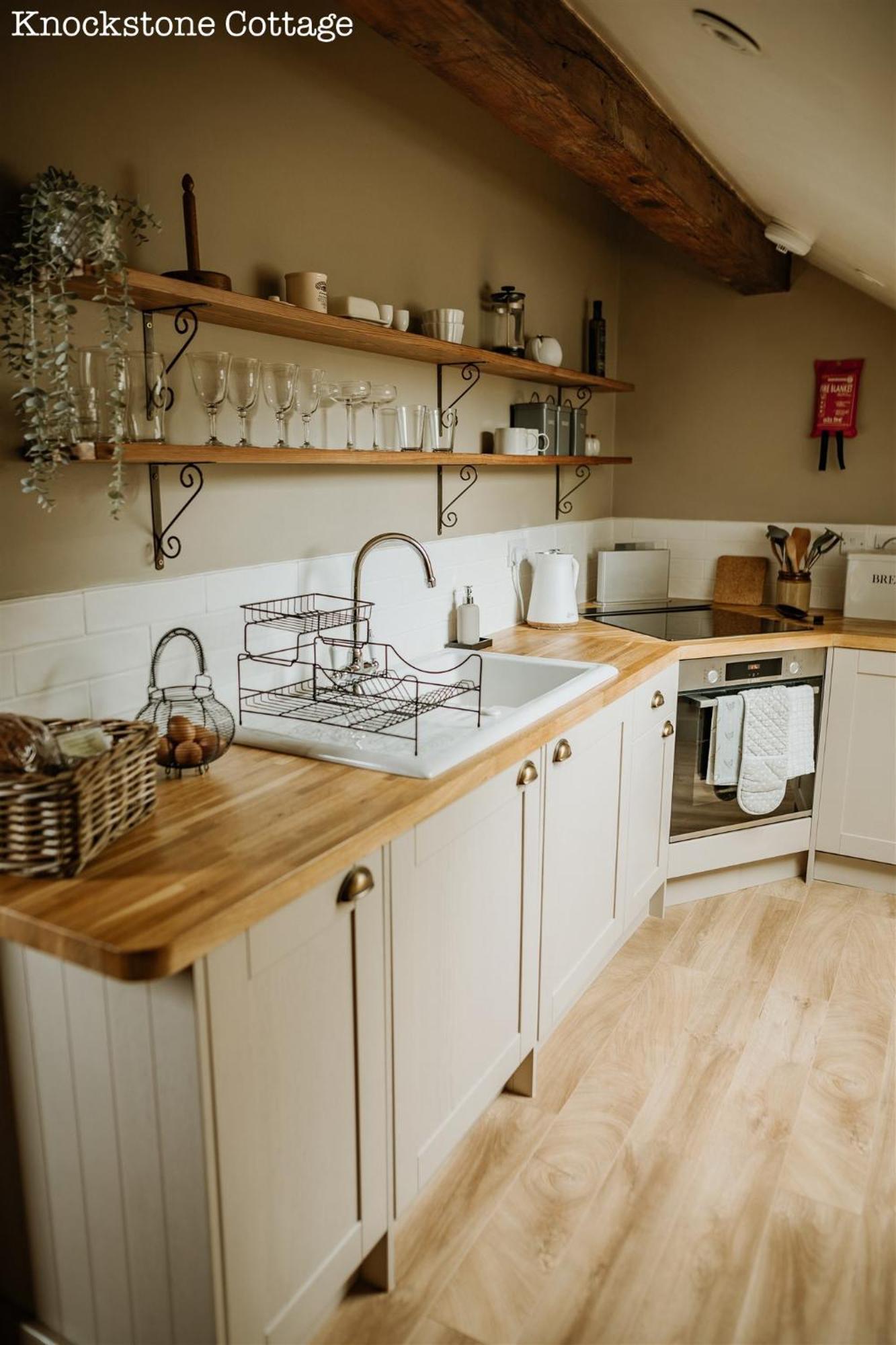 Lyme Tree Farm - Hotching Barn And Knockstone Tideswell